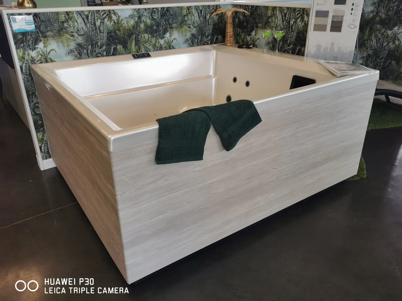 Spa Outdoor NOVELLINI « DIVINA L » – OFFRE DESTOCKAGE