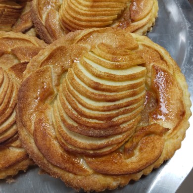 Le Feuilleté Aux Pommes De Pays Caramélisé à La Cannelle