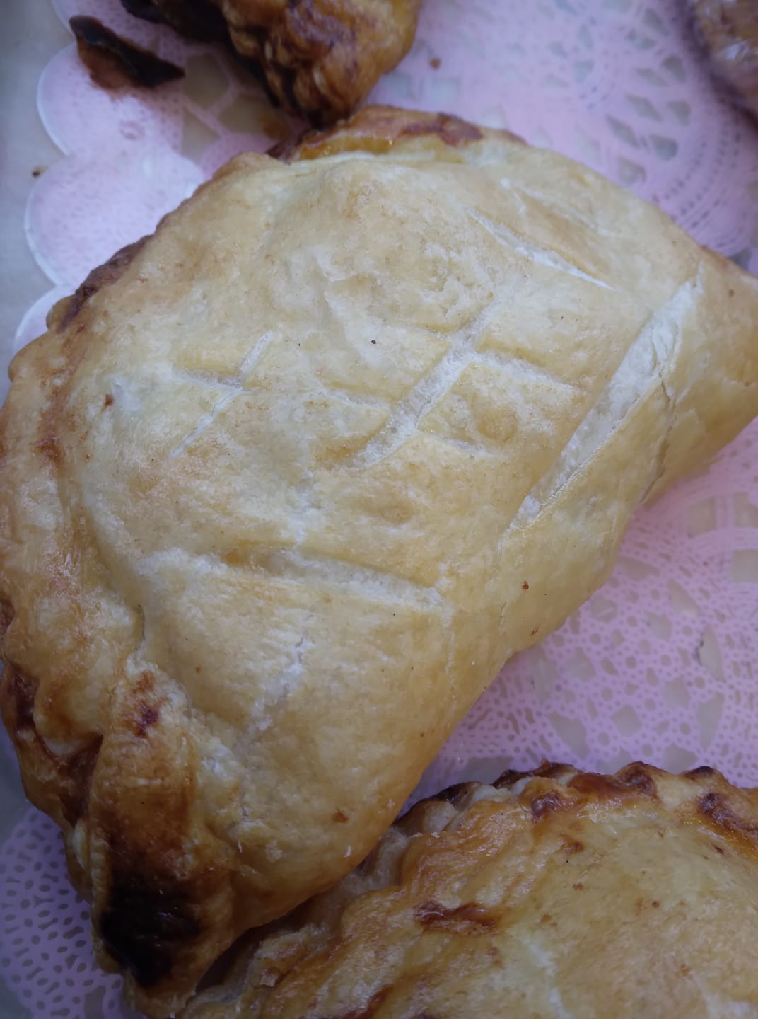 Le Chausson Au Boudin Blanc Et Aux Pommes