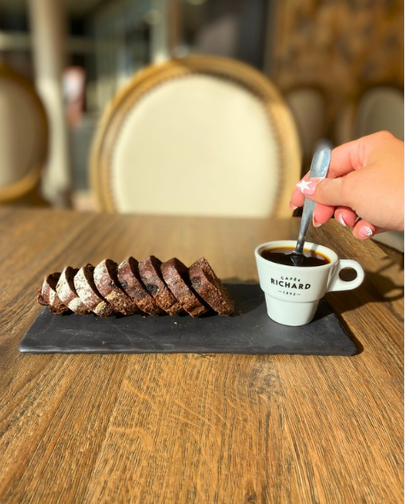 baguette-tradition-au-cacao-et-pepites-de-chocolat-boulangerie-maison-besnard-flers-3