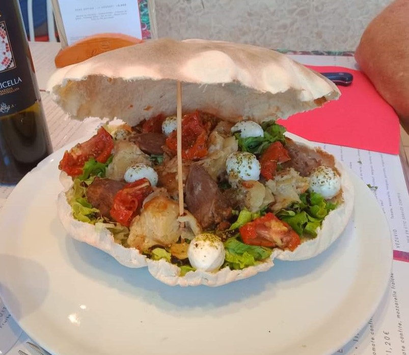 Restaurant Flers – Salade En Croûte Dauphinoise